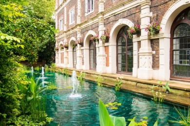 Safestay Holland Park hostel London